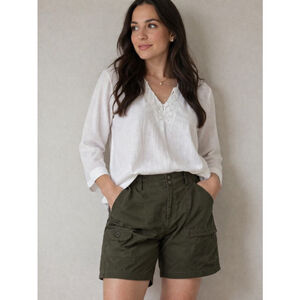 Women's The North Face Olive Green Cargo Hiking Shorts Size 16